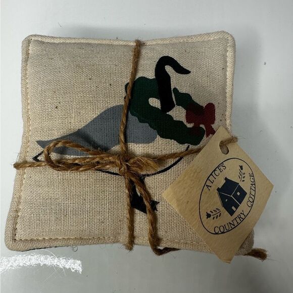Alice's Cottage Spiced Mug Mats Scented Coasters Set Of 4 4.75" Christmas Duck - Picture 1 of 3